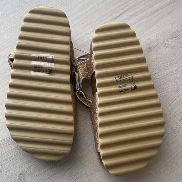 Krabor Gold Glitter Sandals Size US Toddler 9 - Picture 3 of 8